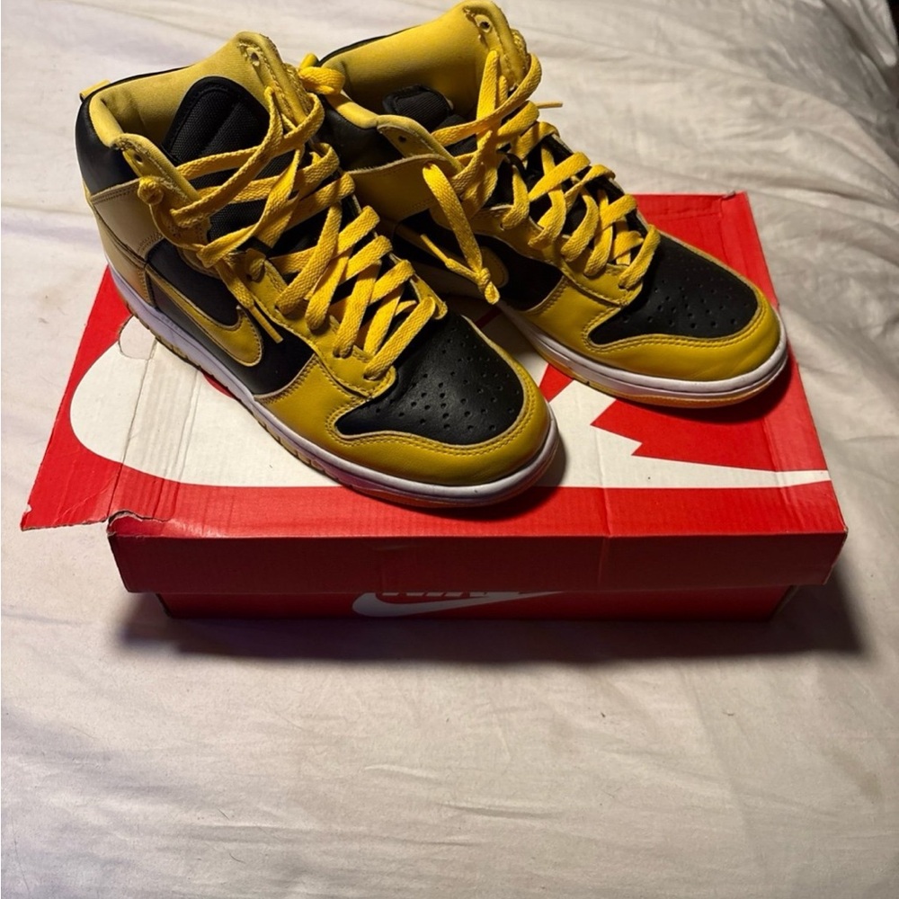 Nike dunks varsity maize size 7 men’s